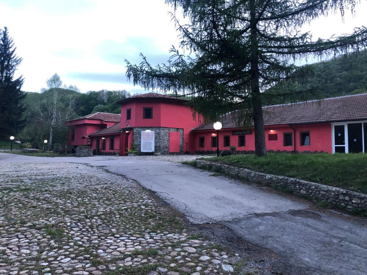 Zlatna ribka Motel Kokolyane Esterno foto