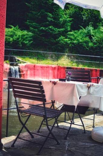 Zlatna ribka Motel Kokolyane Esterno foto